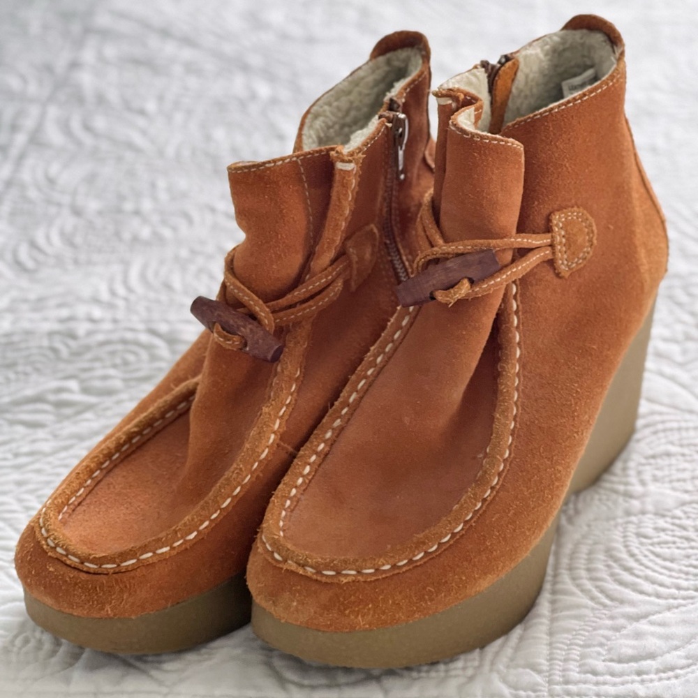 Tommy girl wedge booties